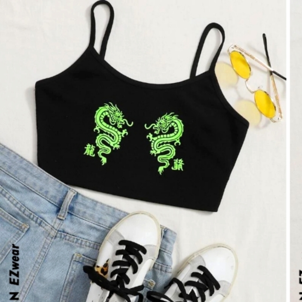 Chinese dragon graphic tee